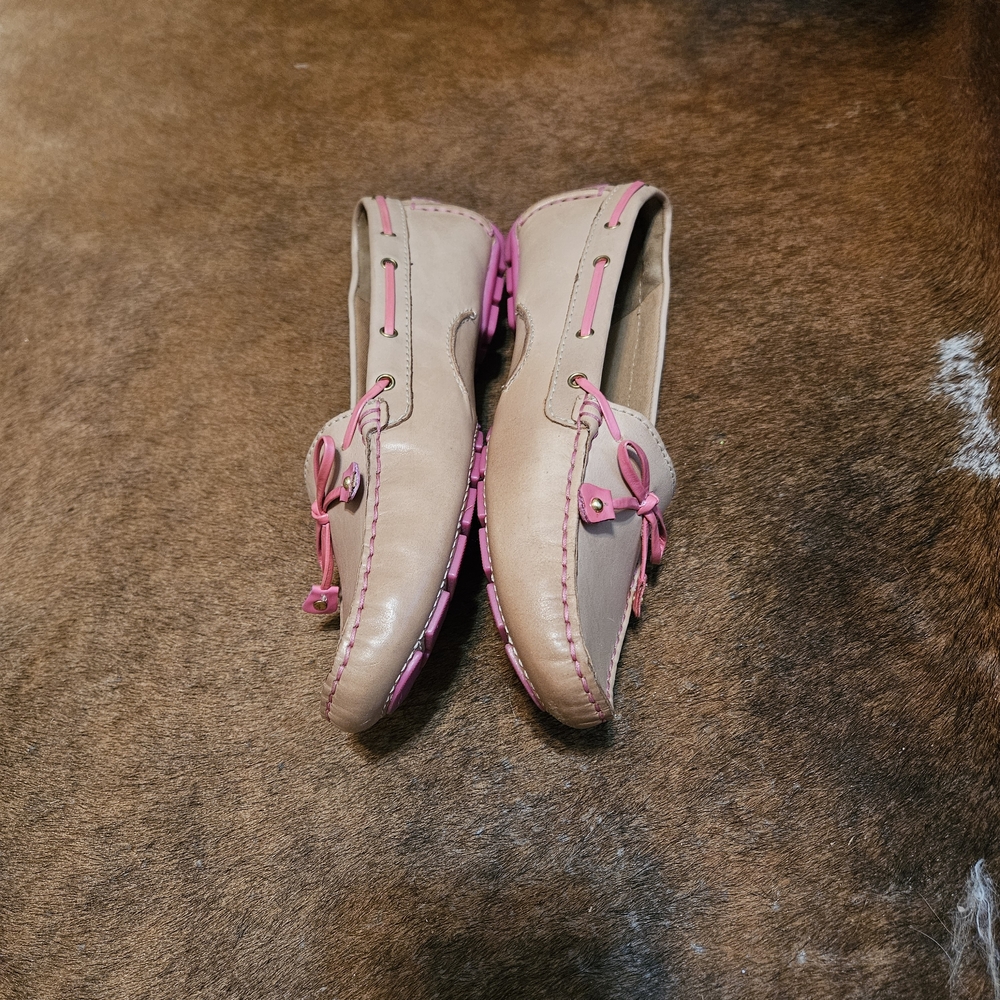 Clarks Women's Leather Pink/Tan Loafers Driving Moccasins New 9.5 - Picture 4 of 9